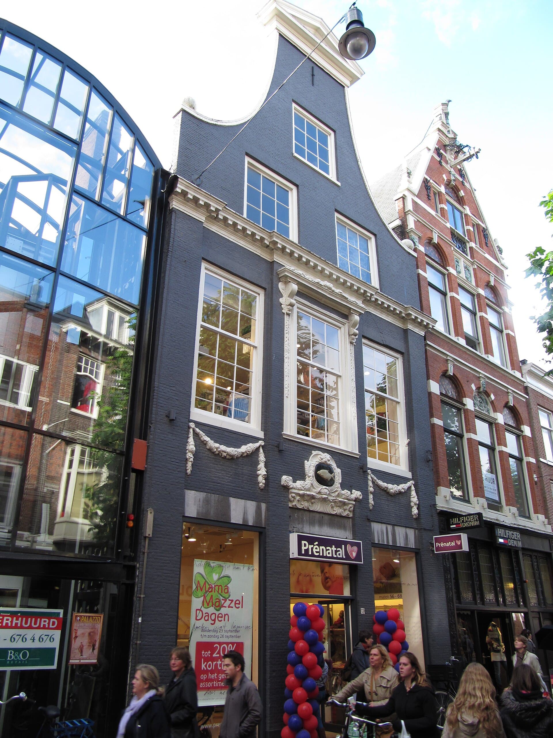Haarlemse gevel — sfeerbeeld bij Haarlem Hotel Suites